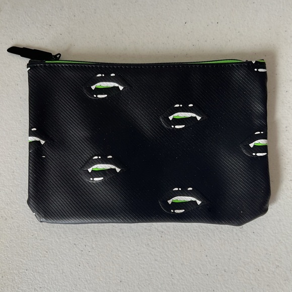 Two Ipsy cosmetic bags for women - Picture 6 of 8